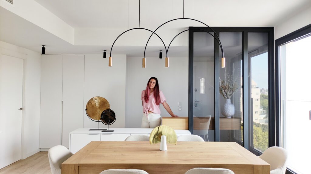 RET_IMG_20230804_091409_TIMEBURST17