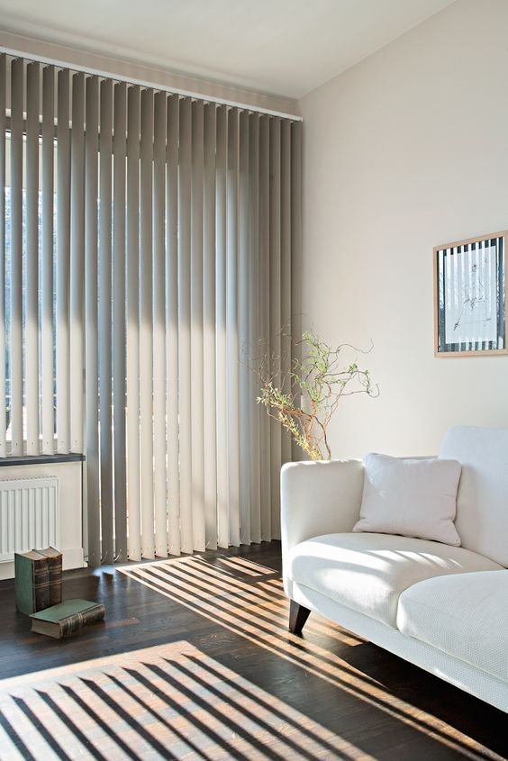 cortinas-verticales-como-son-como-se-instalan