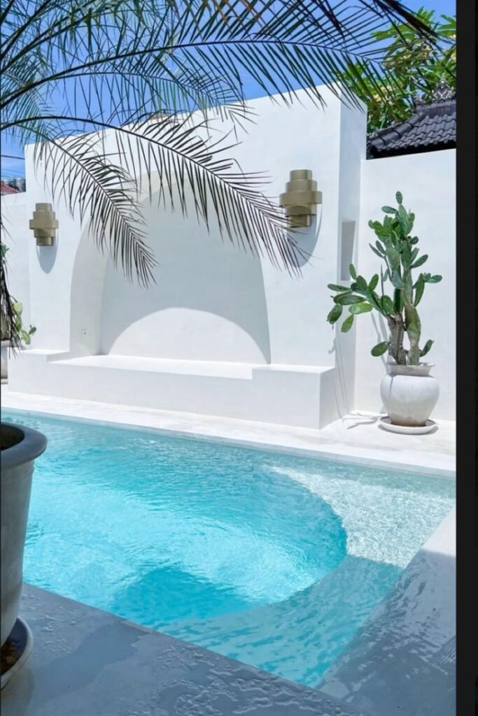como-elegir-el-color-de-la-piscina