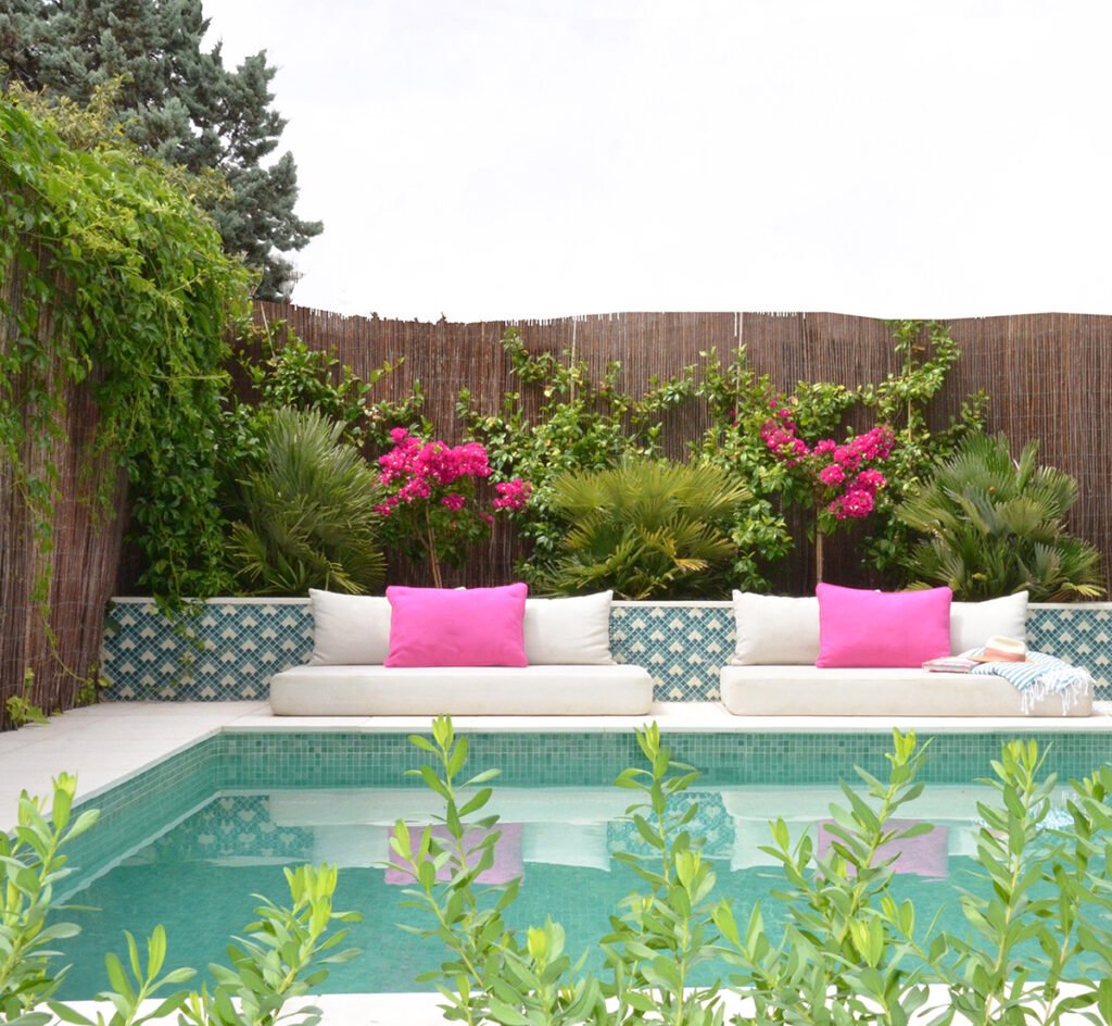 como-elegir-el-color-de-la-piscina