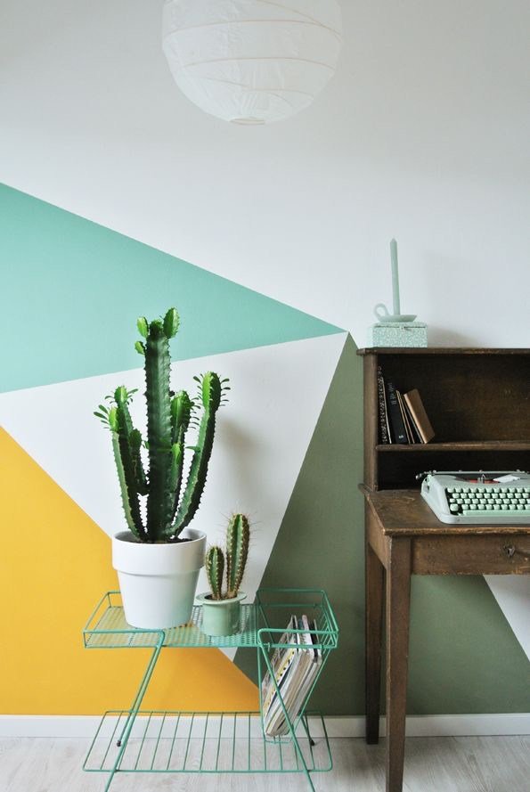 como-decorar-paredes-con-pintura-con-formas-geometricas